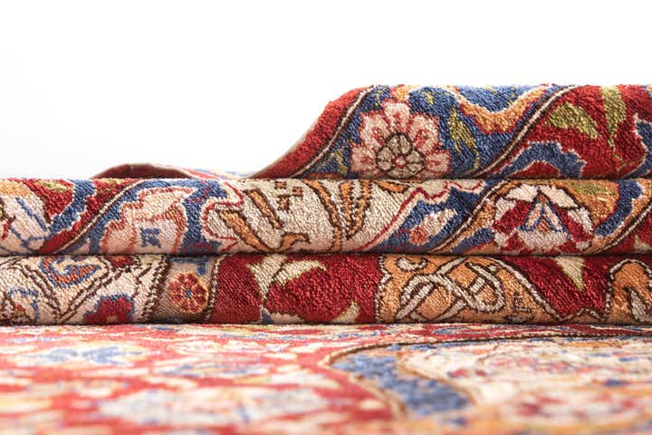3' 11 x 6' 3 Kayseri Silk Rug