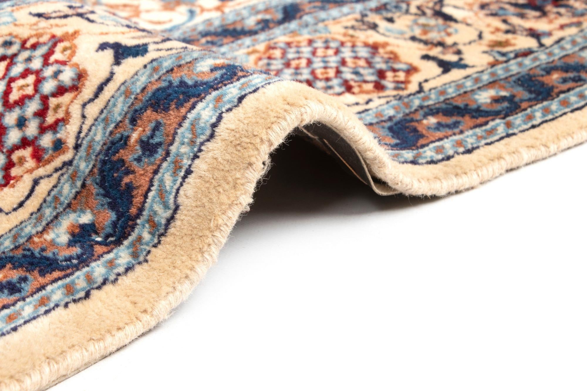 6' 7 x 9' 8 Nain Wool Rug