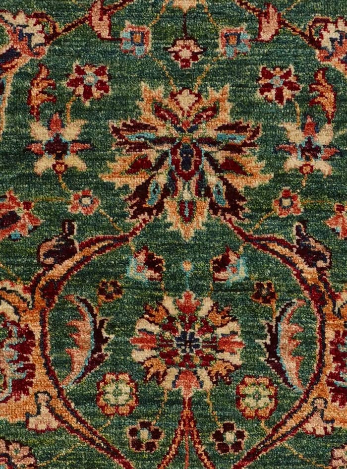 Detail image of 2' 9 x 9' 10 Hand Knotted Ariana Ziegler Runner Rug