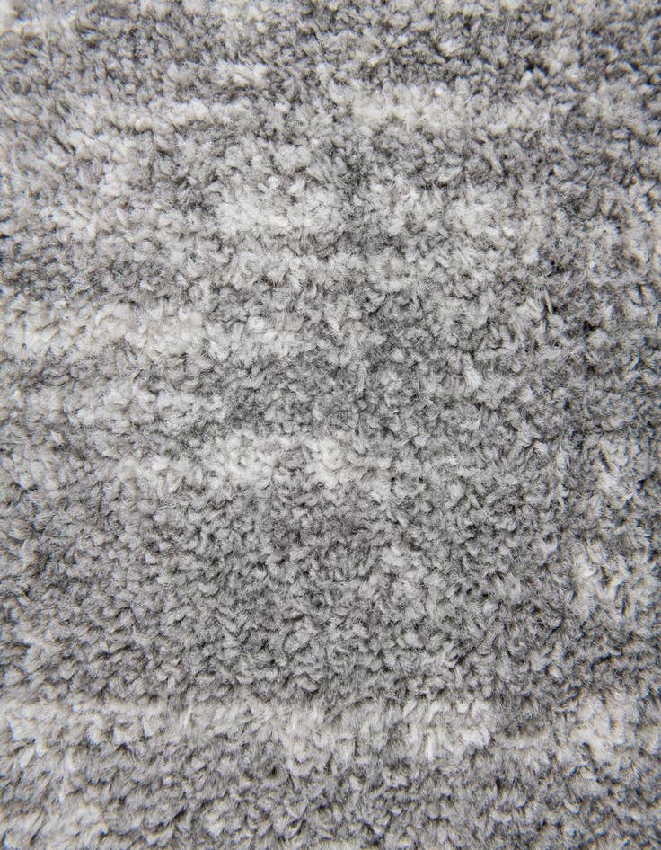 Detail image of 4' x 6' Angelica Rug