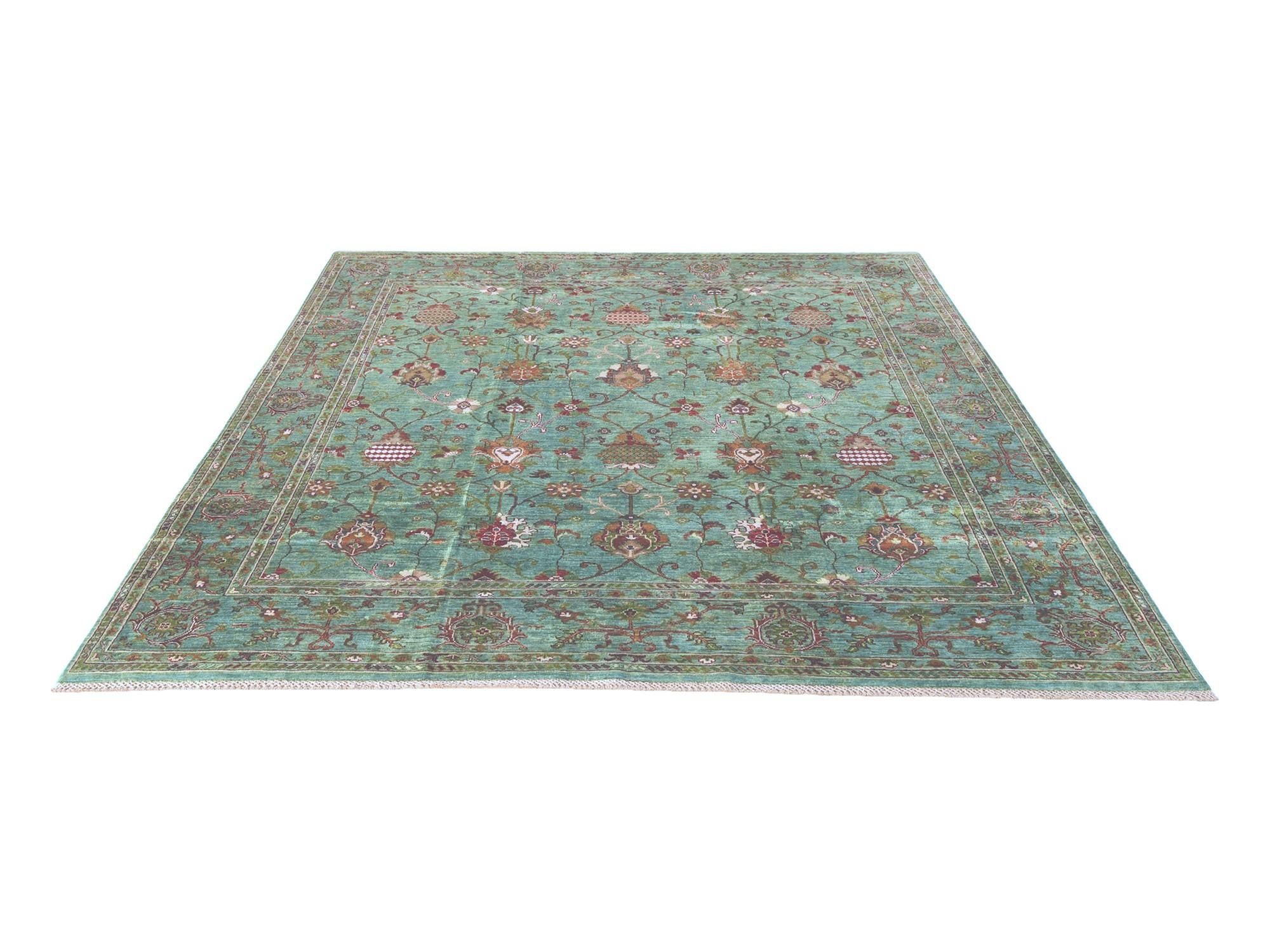 8' 1 x 9' 5 Hand Knotted Ariana Rug