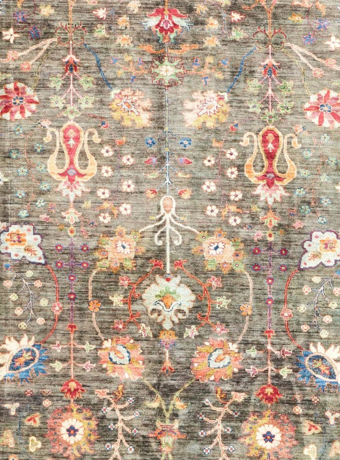 Detail image of 8' 2 x 11' 4 Hand Knotted Ariana Rug