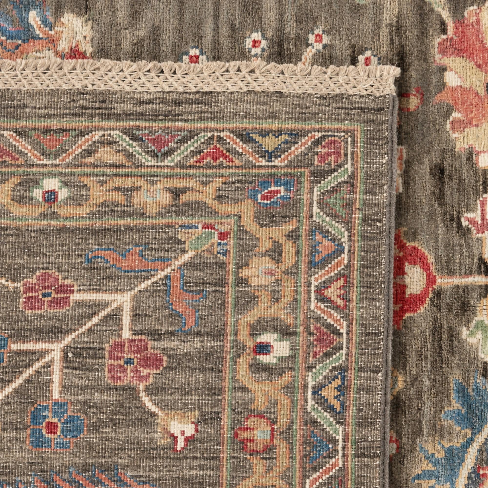 250cm x 345cm Hand Knotted Ariana Rug