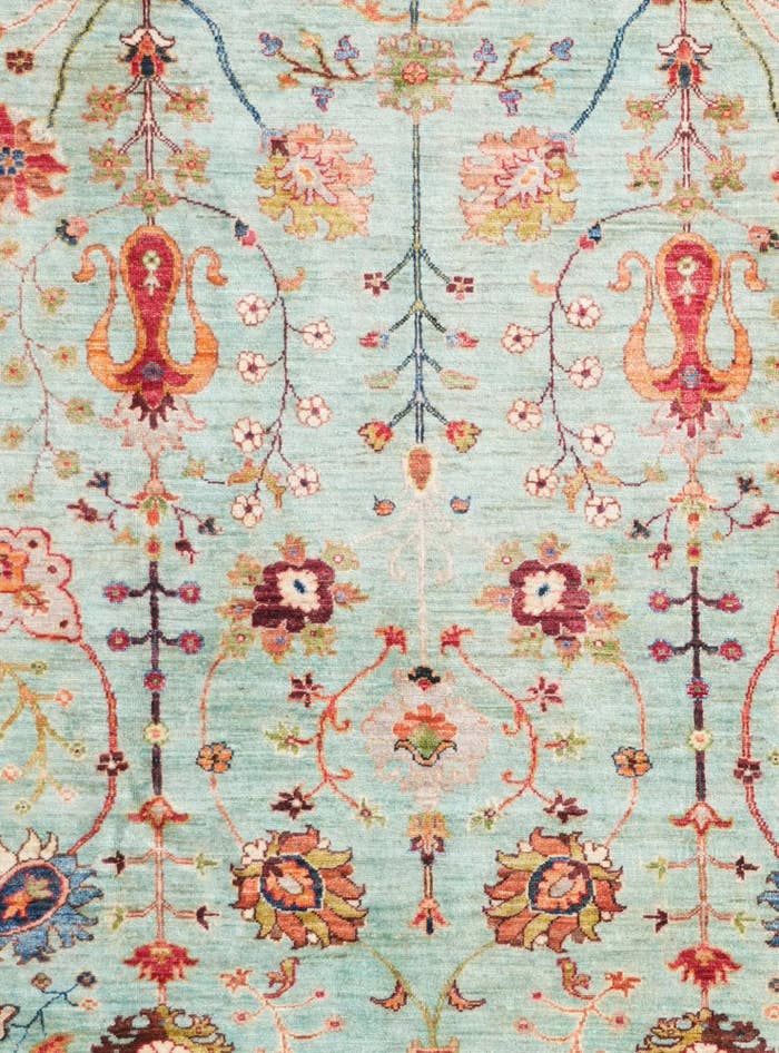 Detail image of 6' 9 x 9' 4 Hand Knotted Ariana Ziegler Rug