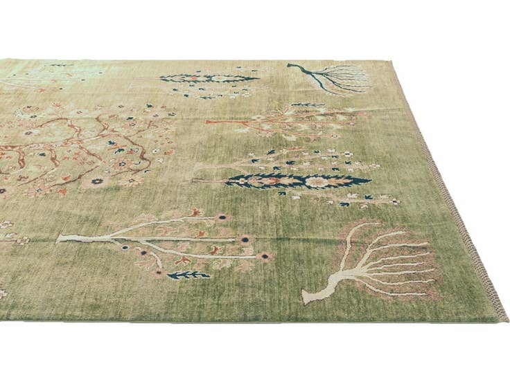 Detail image of 6' 8 x 9' 10 Hand Knotted Ariana Ziegler Rug