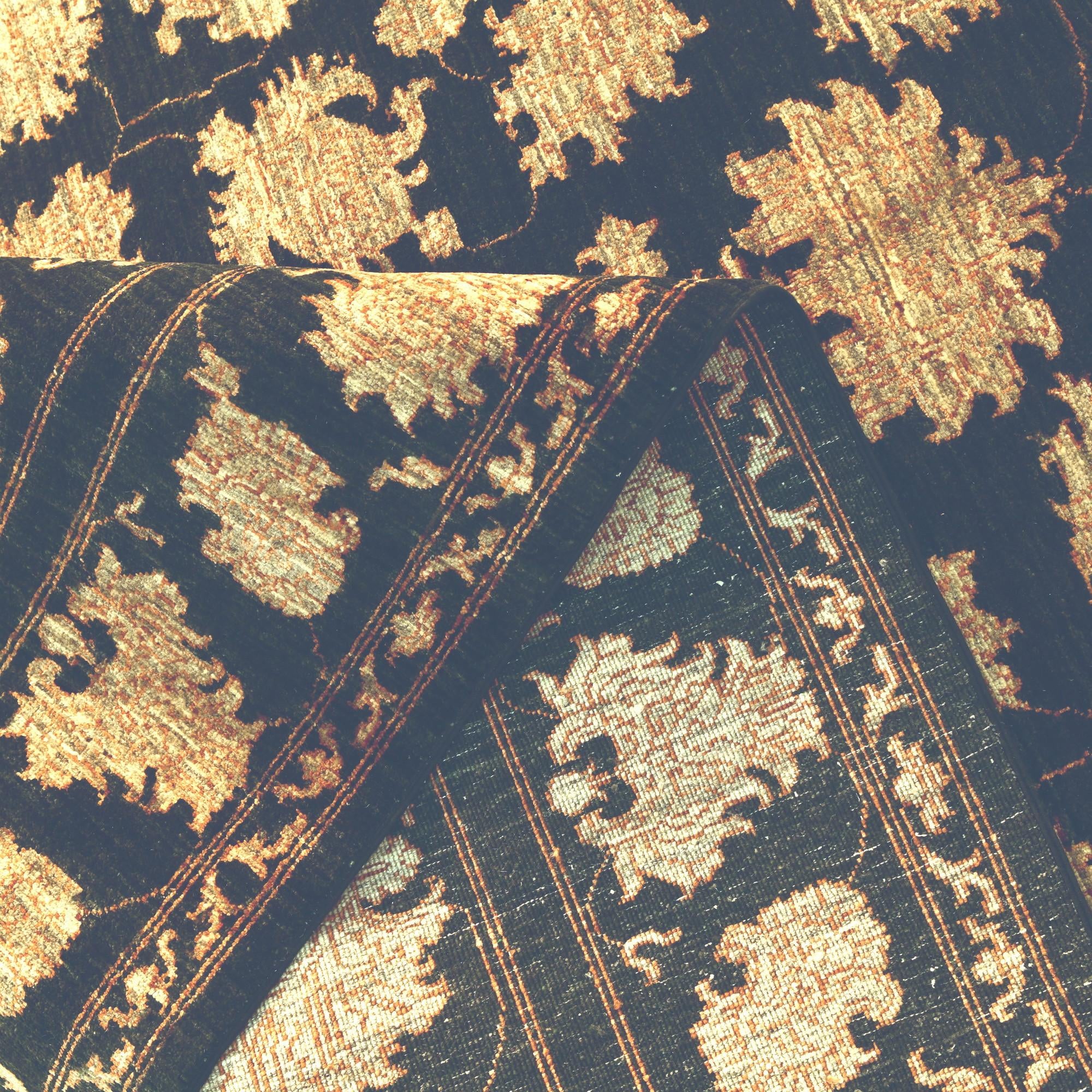 5' 9 x 8' Hand Knotted Ariana Ziegler Rug