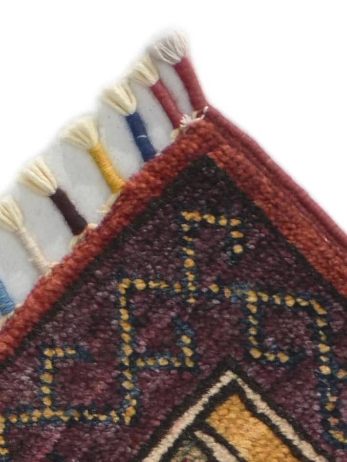 Detail image of 1' 8 x 3' 3 Hand Knotted Ariana Ziegler Rug