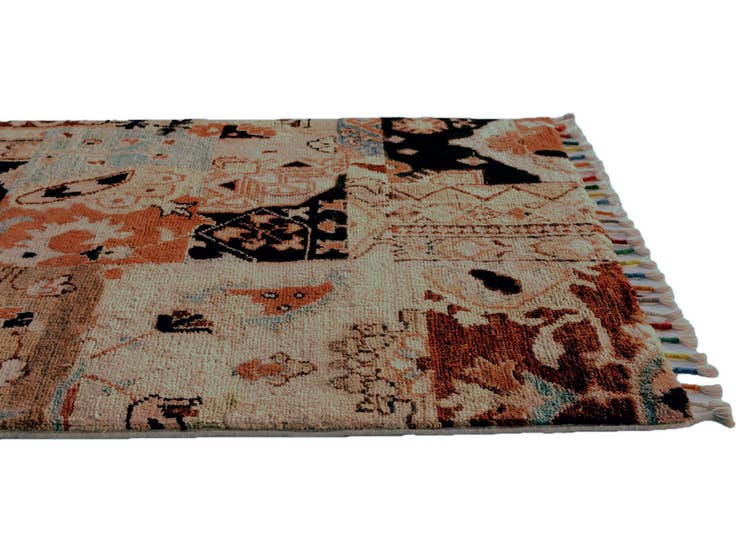 Detail image of 1' 11 x 2' 10 Hand Knotted Ariana Ziegler Rug
