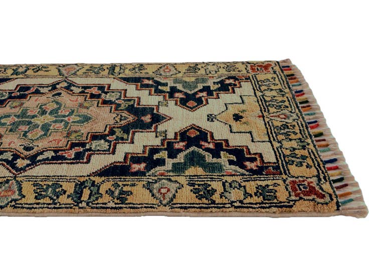 Detail image of 1' 9 x 3' 3 Hand Knotted Ariana Ziegler Rug