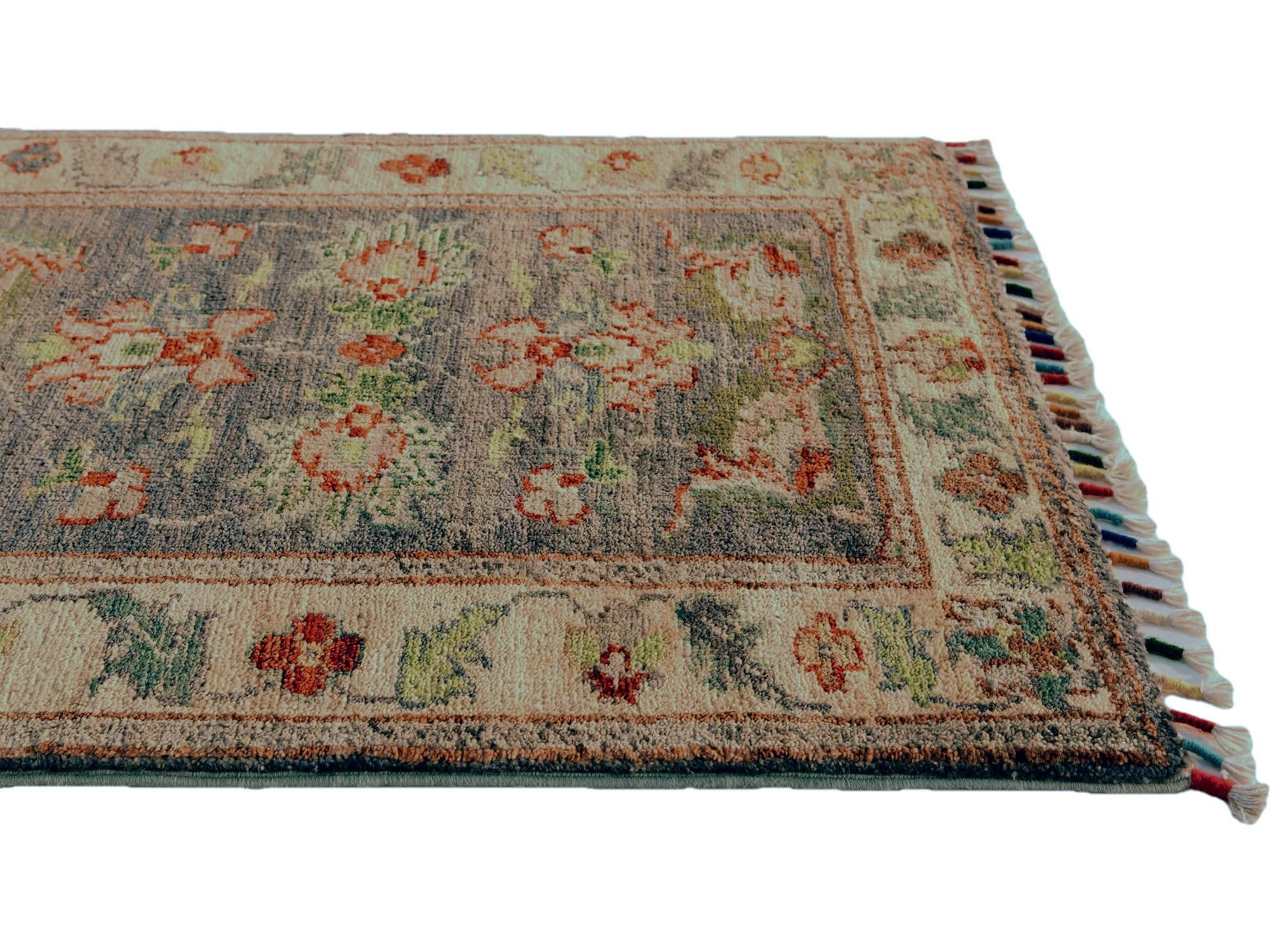 2' x 2' 9 Hand Knotted Ariana Ziegler Rug