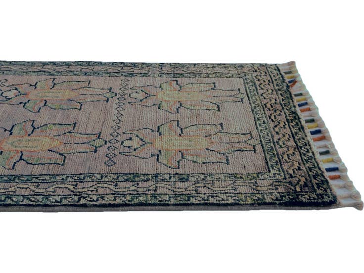 Detail image of 1' 7 x 3' 3 Hand Knotted Ariana Ziegler Rug