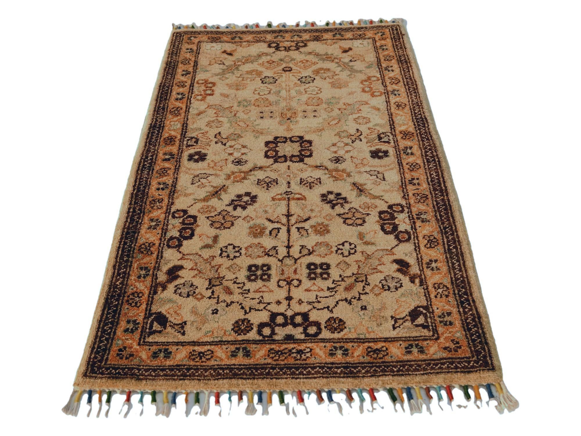 2' x 3' 5 Hand Knotted Ariana Ziegler Rug