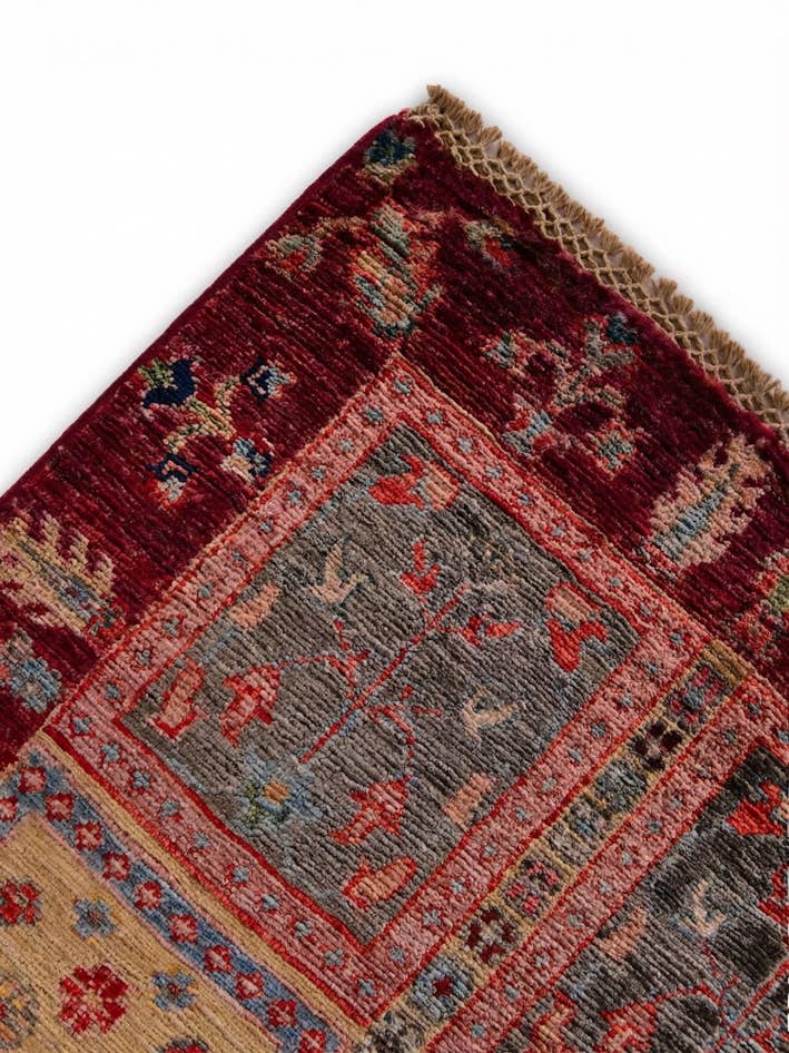 Detail image of 2' x 3' 2 Hand Knotted Ariana Ziegler Rug