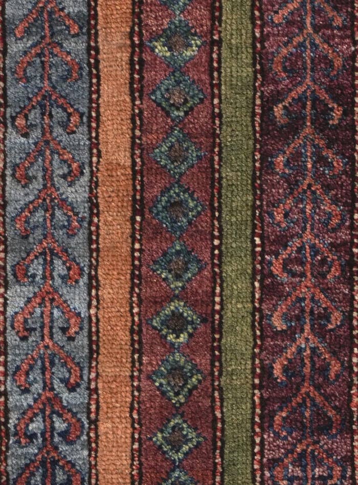 Detail image of 1' 10 x 3' 5 Hand Knotted Ariana Ziegler Rug