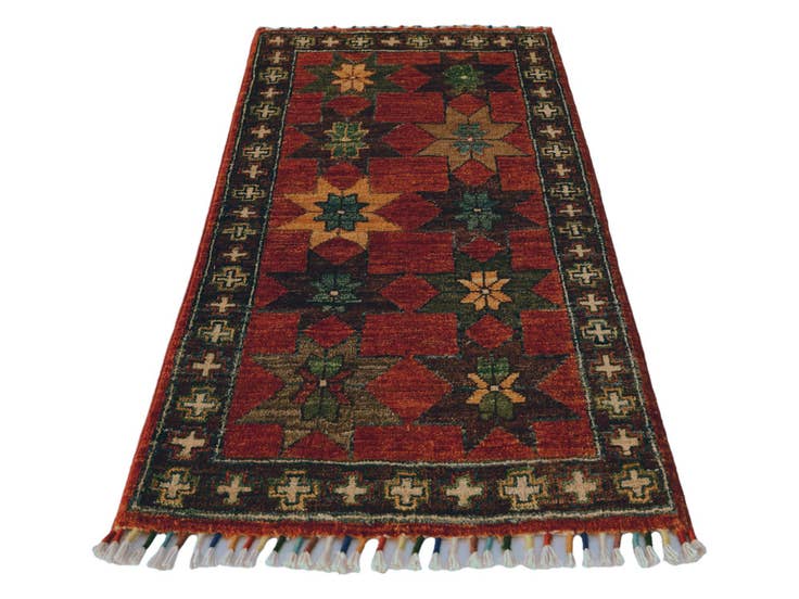 Detail image of 1' 10 x 3' 5 Hand Knotted Ariana Ziegler Rug
