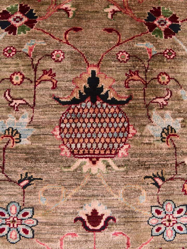 3' 11 x 5' 10 Hand Knotted Ariana Ziegler Rug