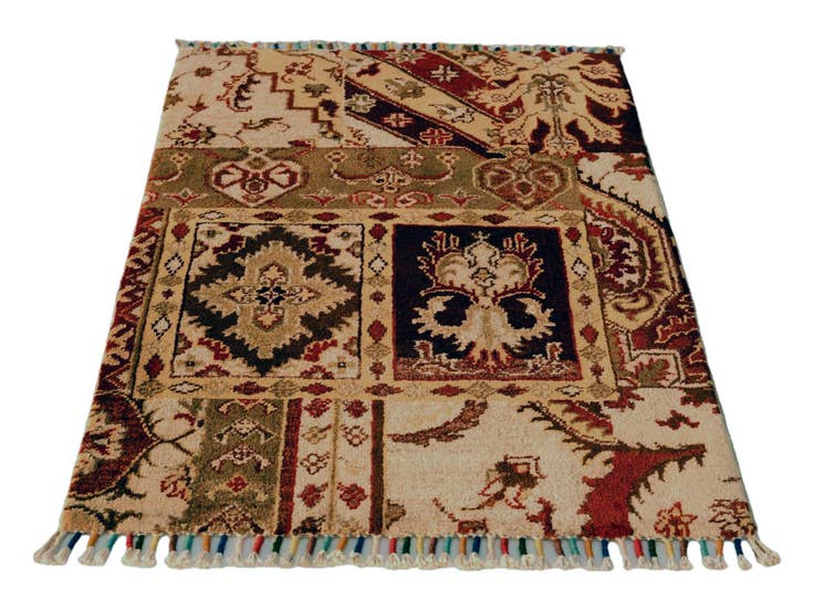 Detail image of 2' 1 x 2' 11 Hand Knotted Ariana Ziegler Rug