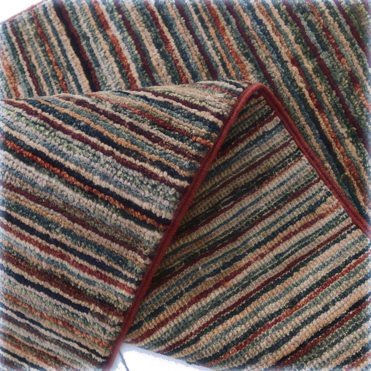 Detail image of 1' 9 x 3' 3 Hand Knotted Ariana Ziegler Rug