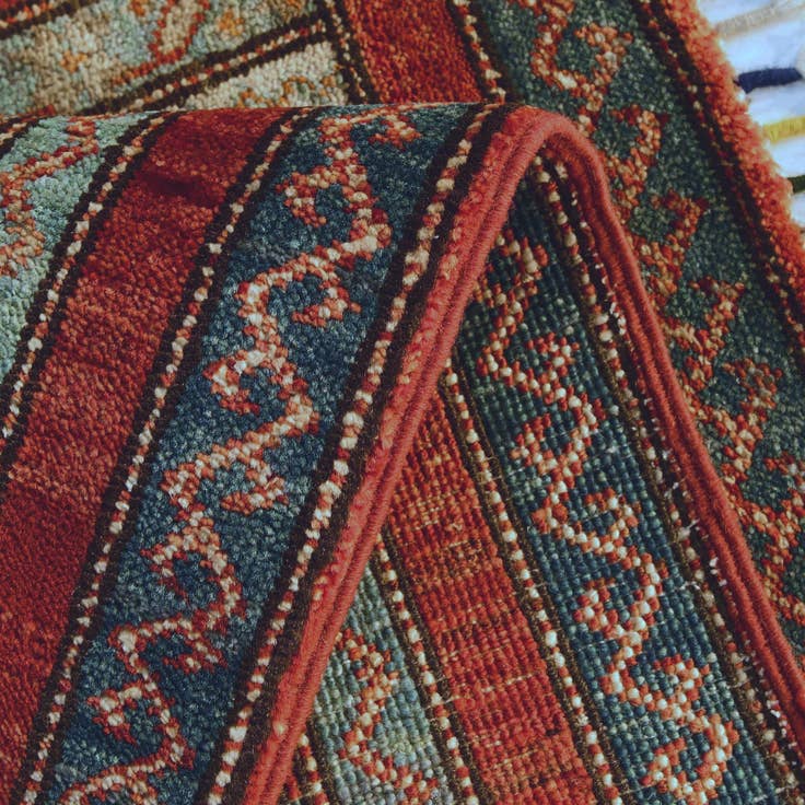 Detail image of 2' x 2' 11 Hand Knotted Ariana Ziegler Rug