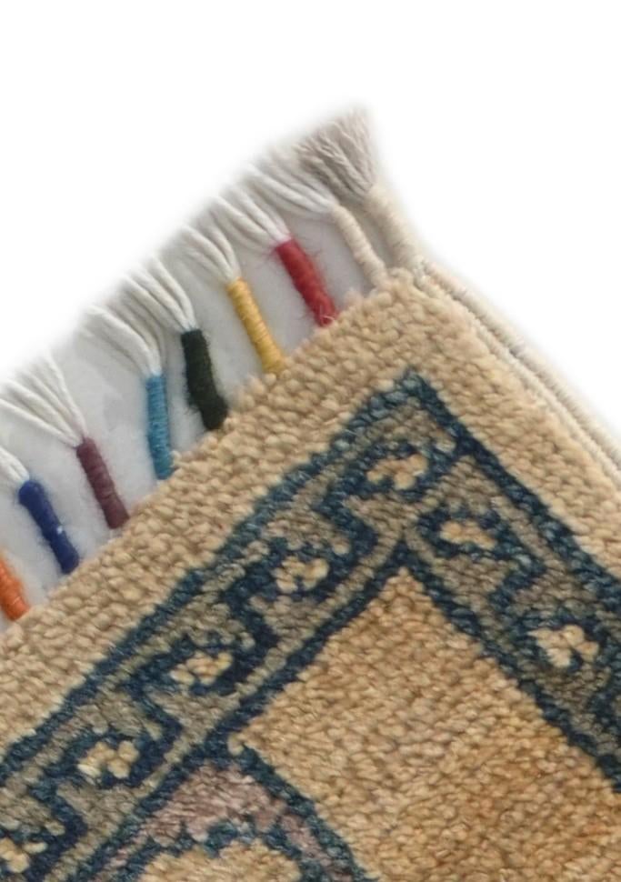 1' 8 x 3' 2 Hand Knotted Ariana Ziegler Rug
