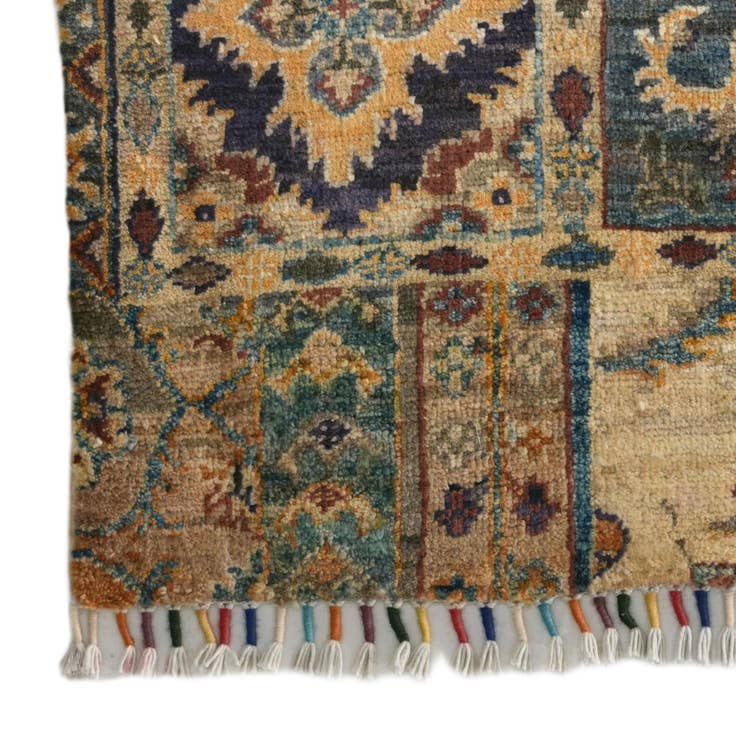 Detail image of 2' x 2' 11 Hand Knotted Ariana Ziegler Rug
