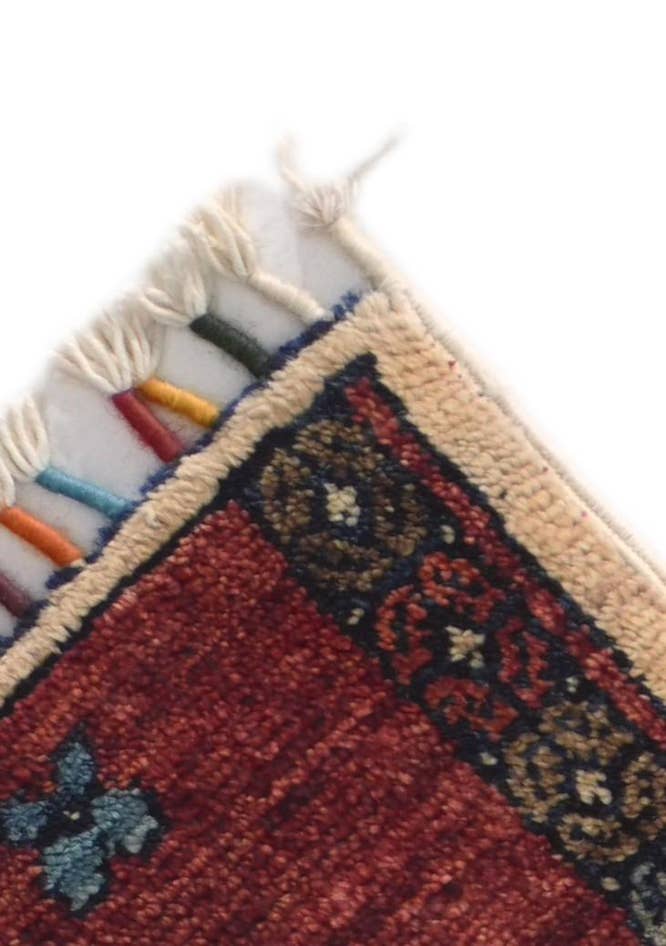 Detail image of 1' 9 x 3' 4 Hand Knotted Ariana Ziegler Rug