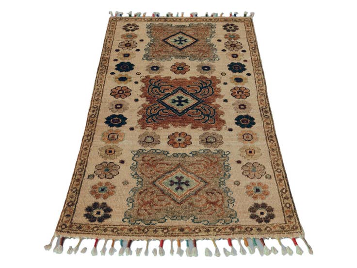 Detail image of 1' 10 x 3' 2 Hand Knotted Ariana Ziegler Rug