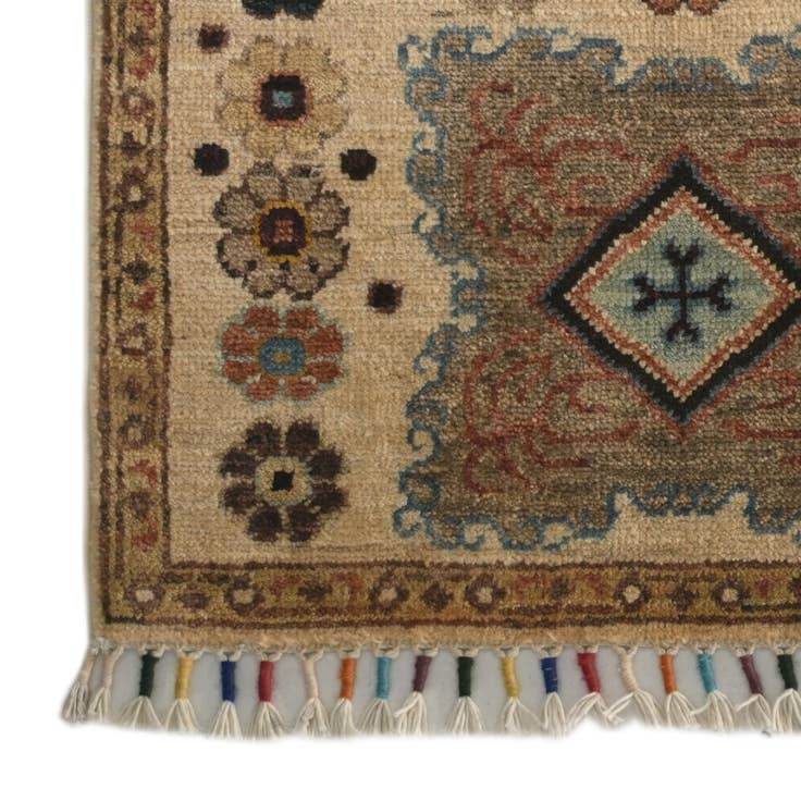 Detail image of 1' 10 x 3' 2 Hand Knotted Ariana Ziegler Rug