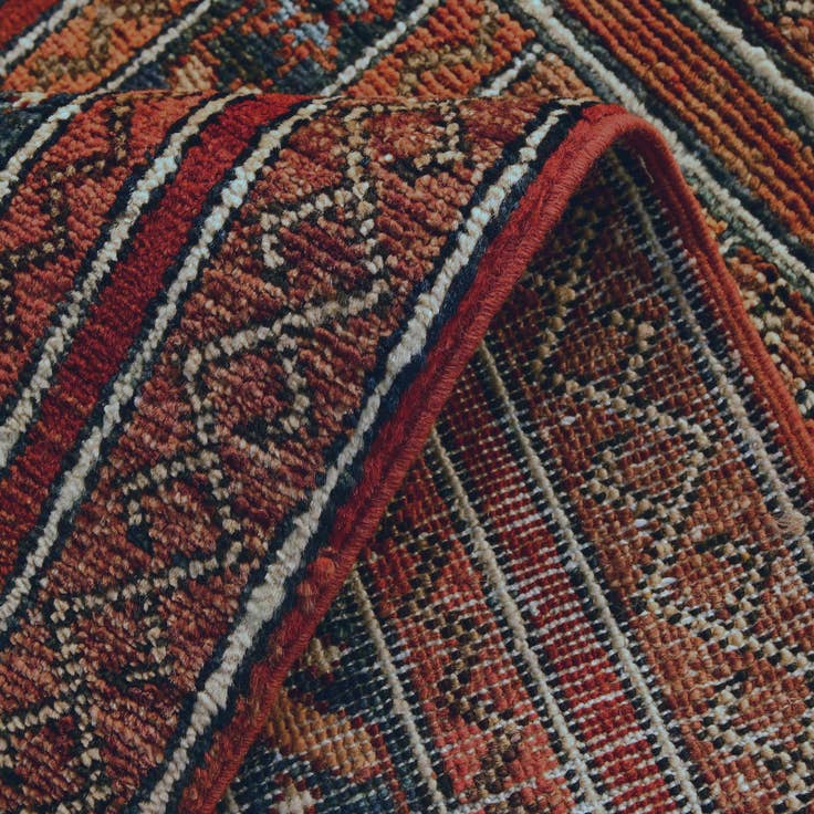 Detail image of 1' 9 x 3' 4 Hand Knotted Ariana Ziegler Rug
