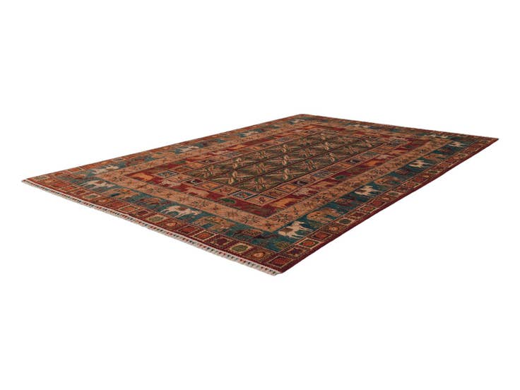 Detail image of 6' 8 x 9' 10 Hand Knotted Bakhtiar Rug