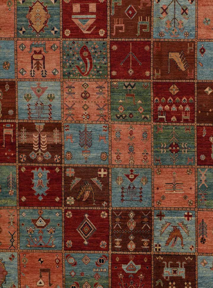 9' 7 x 13' 7 Hand Knotted Bakhtiar Rug