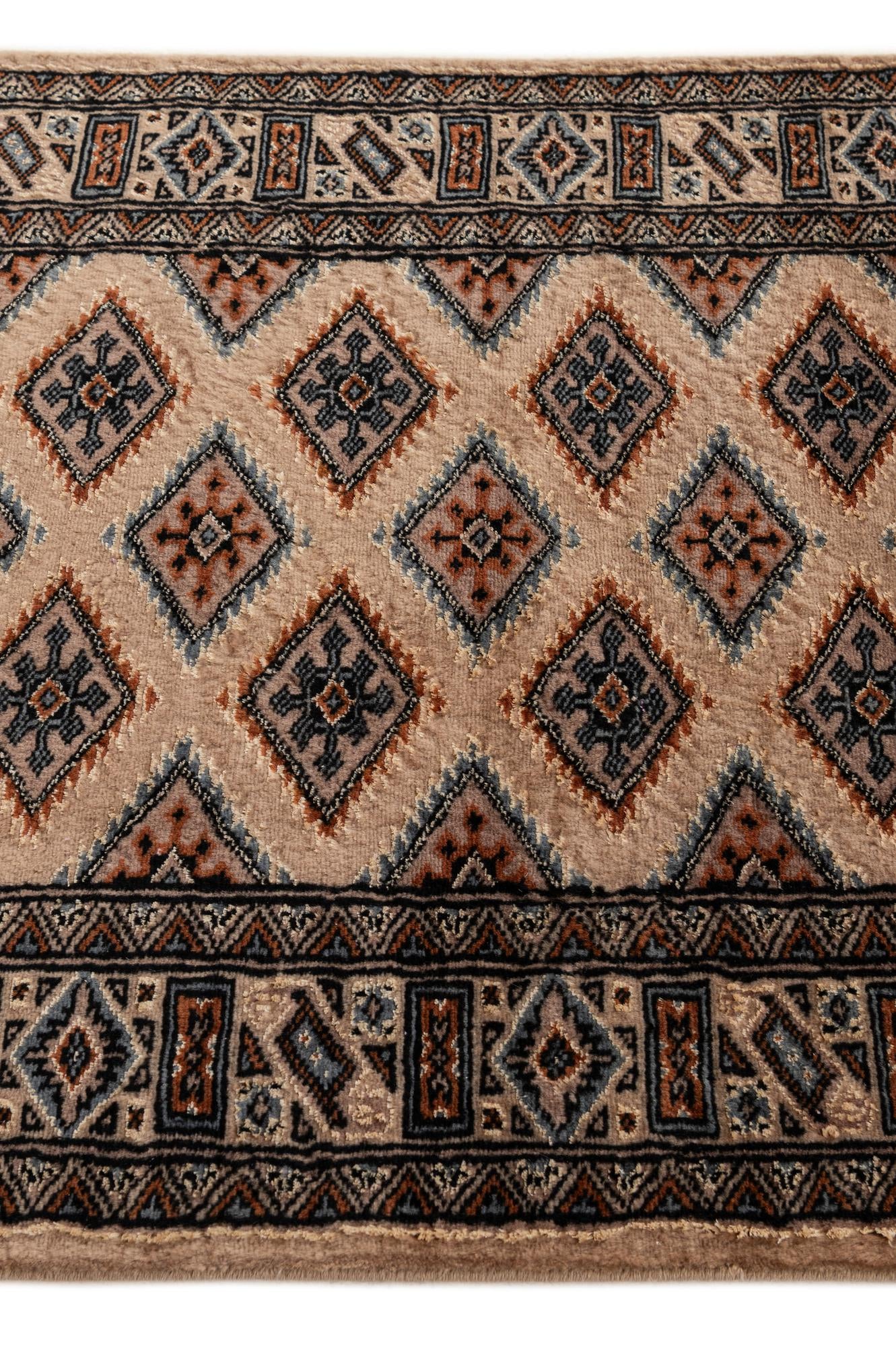 2' 6 x 4' 1 Hand Knotted Bokhara Rug