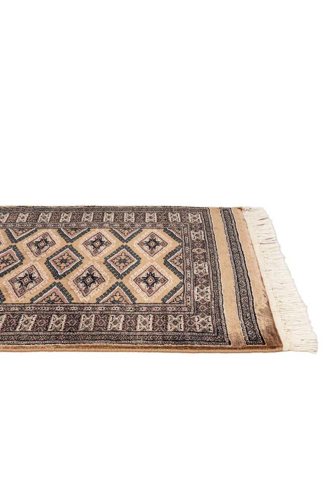 2' 6 x 4' 1 Hand Knotted Bokhara Rug