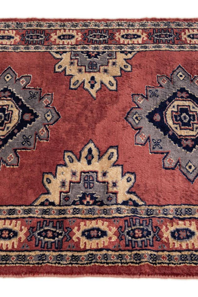 Detail image of 2' 7 x 4' 3 Hand Knotted Bokhara Rug