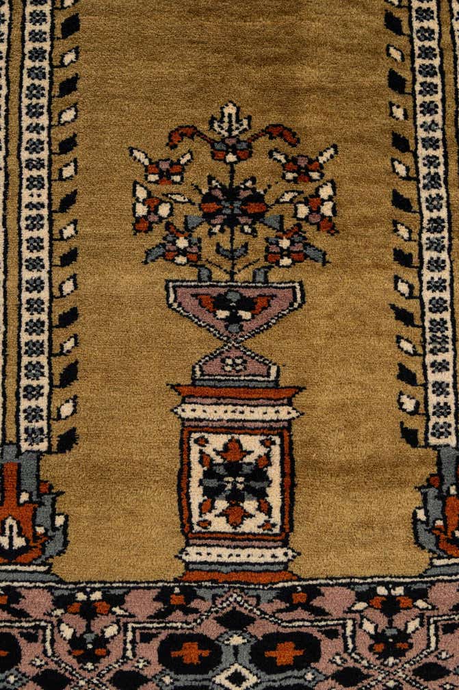 2' 7 x 4' 3 Hand Knotted Bokhara Wool Rug