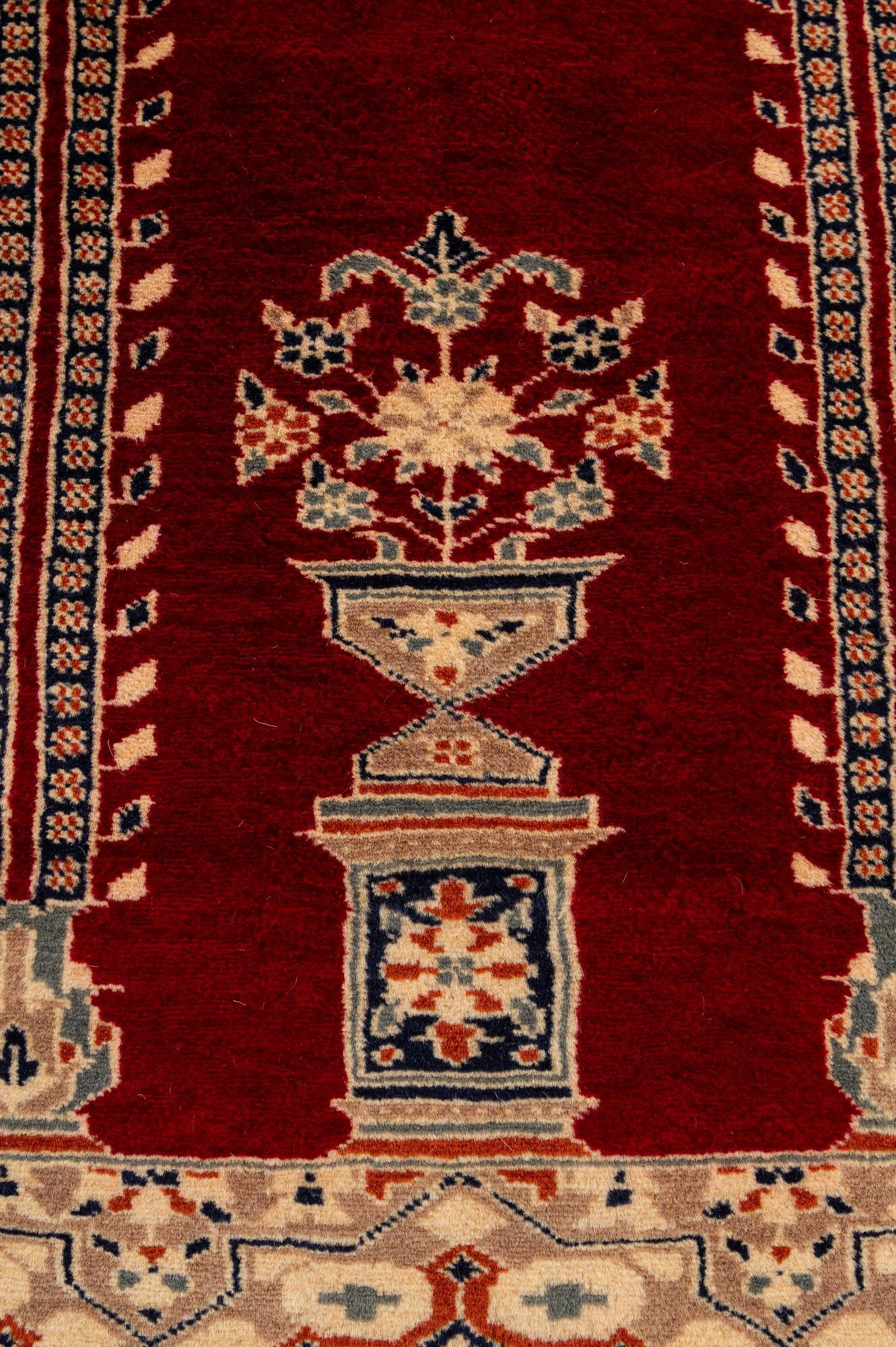 2' 7 x 4' 6 Hand Knotted Bokhara Wool Rug