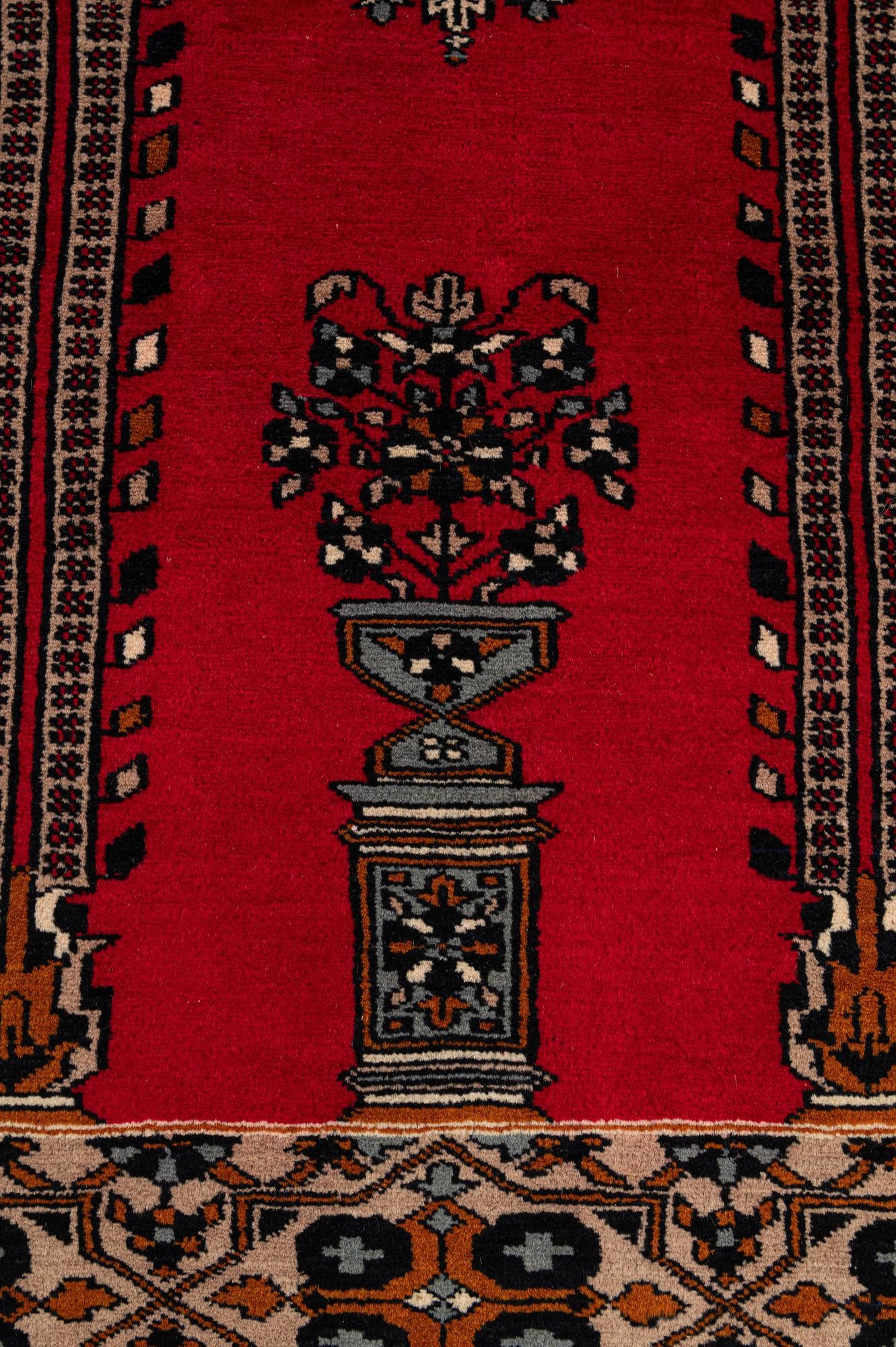 2' 9 x 4' 6 Hand Knotted Bokhara Wool Rug