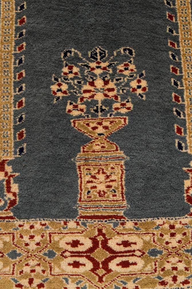 2' 7 x 4' Hand Knotted Bokhara Wool Rug