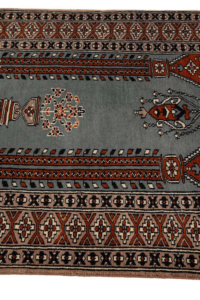2' 7 x 3' 11 Hand Knotted Bokhara Wool Rug