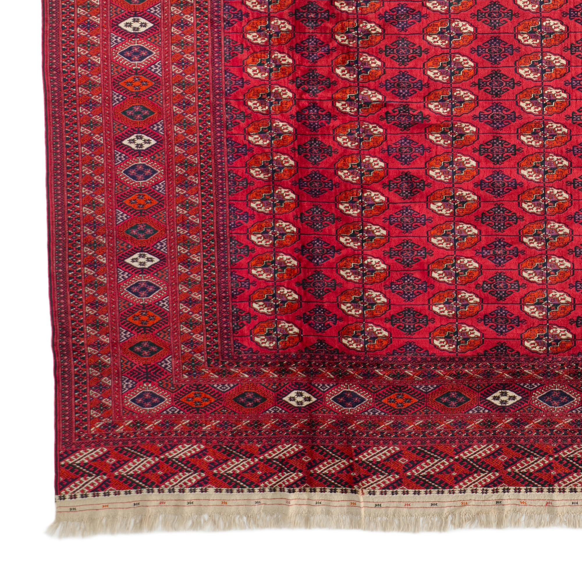 10' 10 x 16' 9 Hand Knotted Bokhara Rug