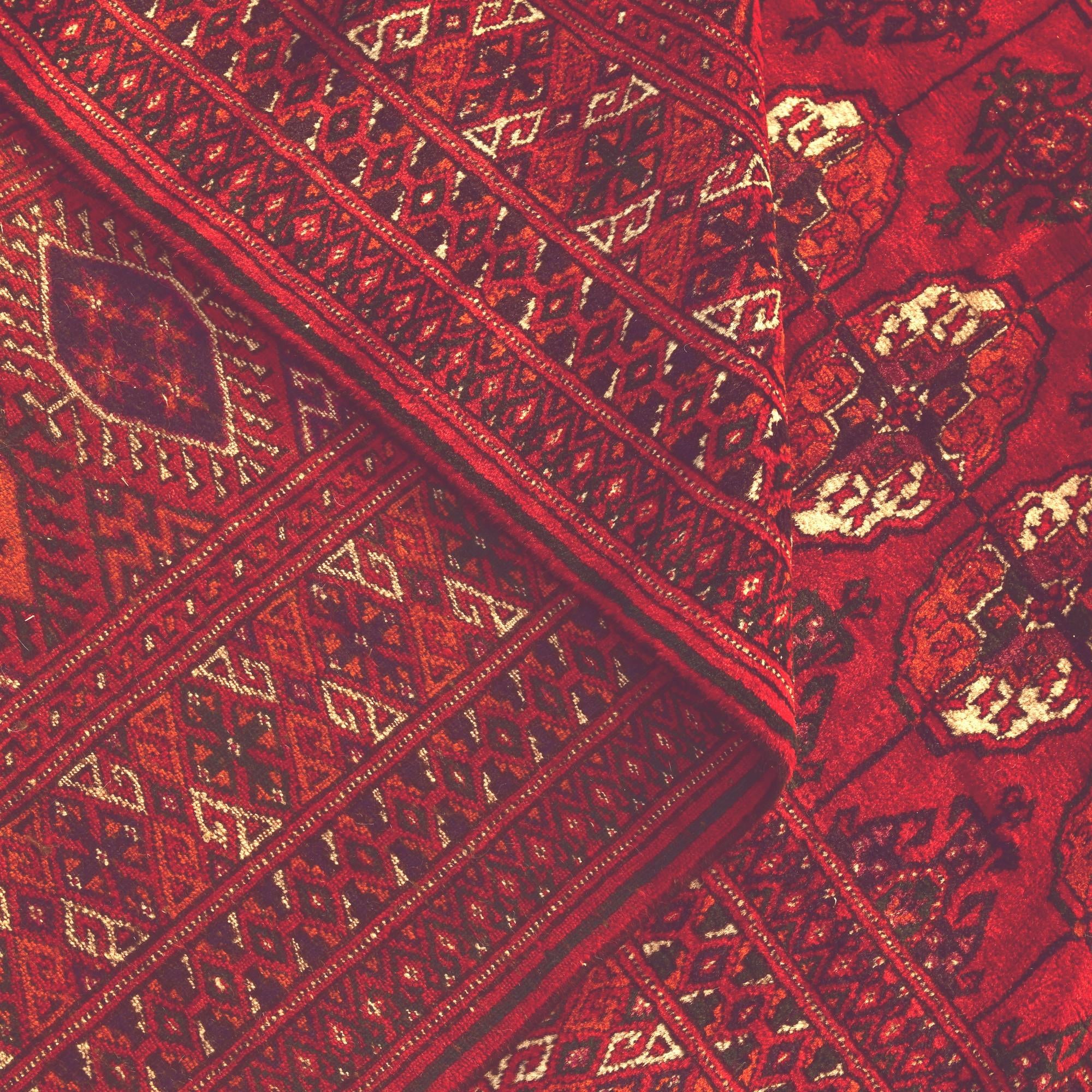 10' 10 x 16' 9 Hand Knotted Bokhara Rug