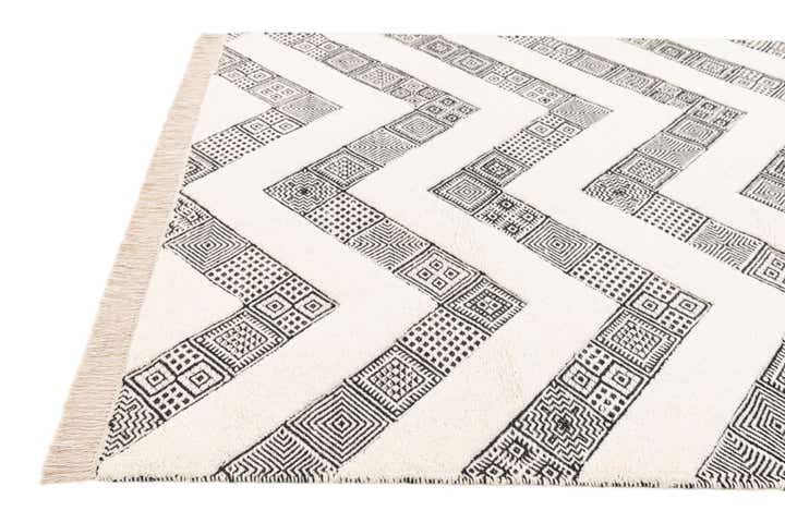 5' x 8' Hand Woven Braided Jute Rug