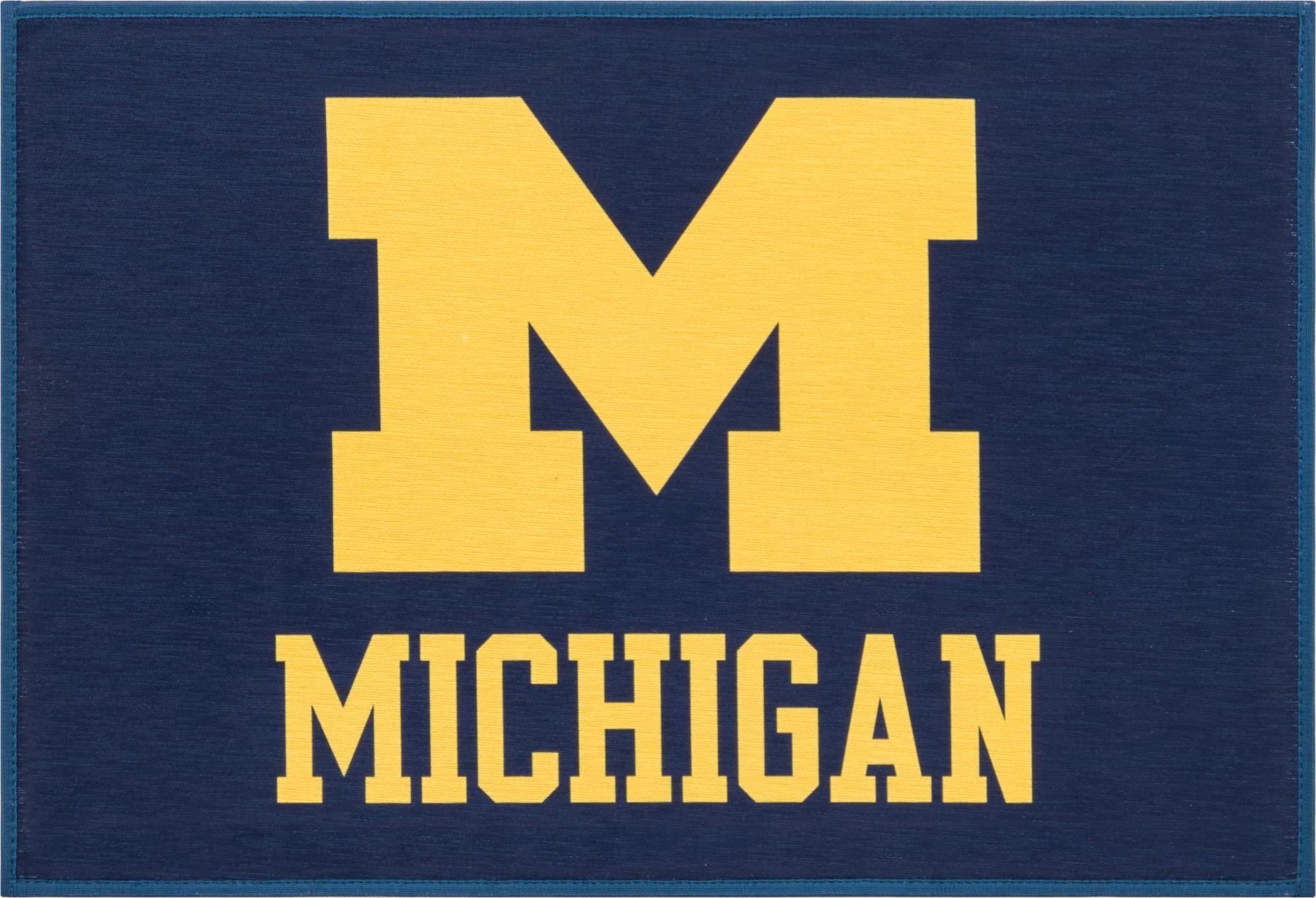 2' 5 x 3' 8 College Collection Rug