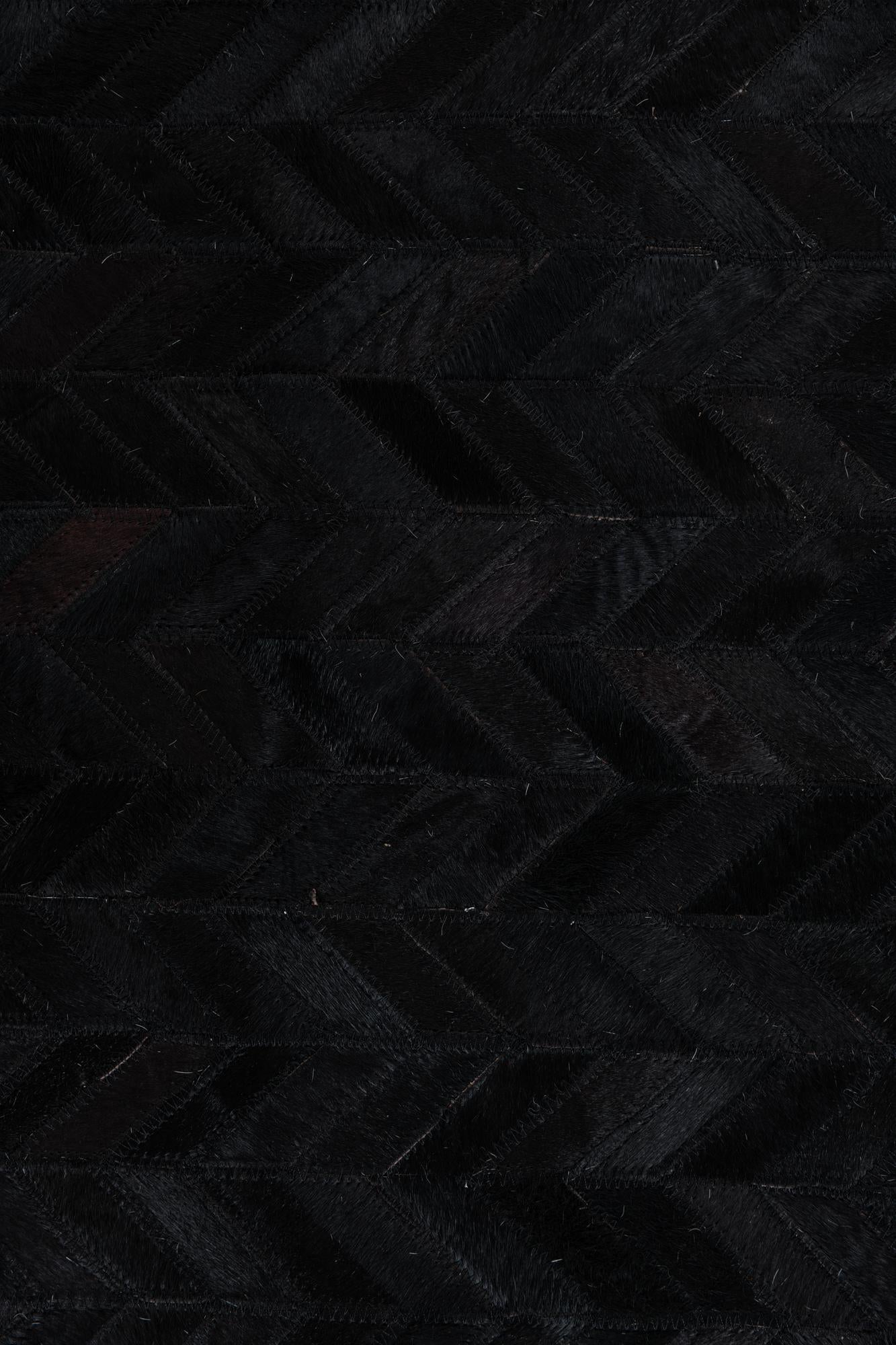 7' 10 x 9' 10 Cowhide Leather Rug
