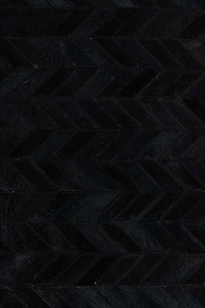 7' 10 x 9' 10 Cowhide Leather Rug
