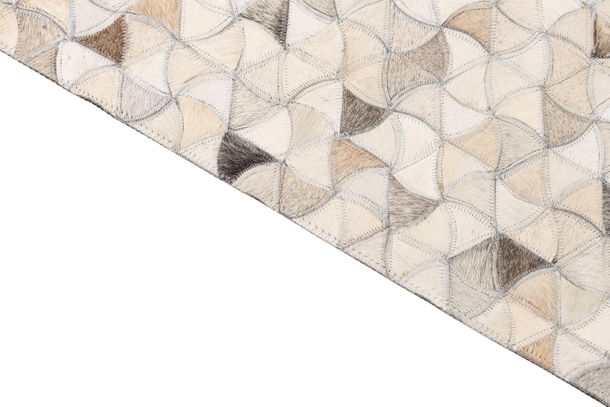 5' x 7' 9 Cowhide Leather Rug