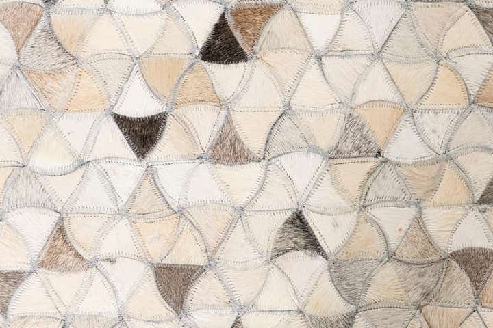 5' x 7' 9 Cowhide Leather Rug