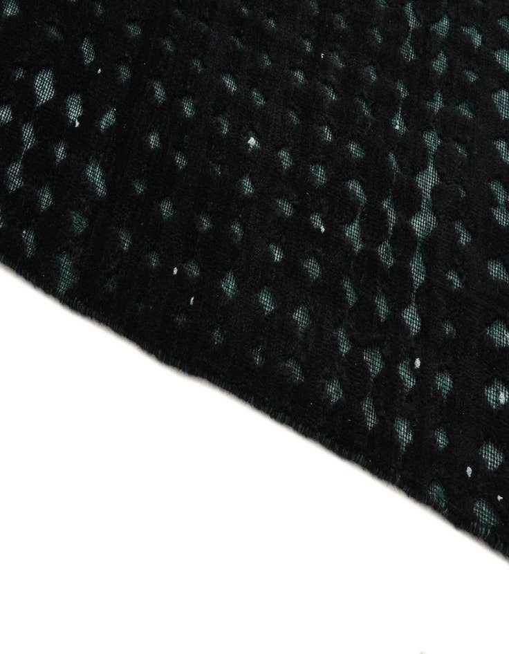 Detail image of 6' 5 x 10' 1  Hand Knotted Darya Wool Rug