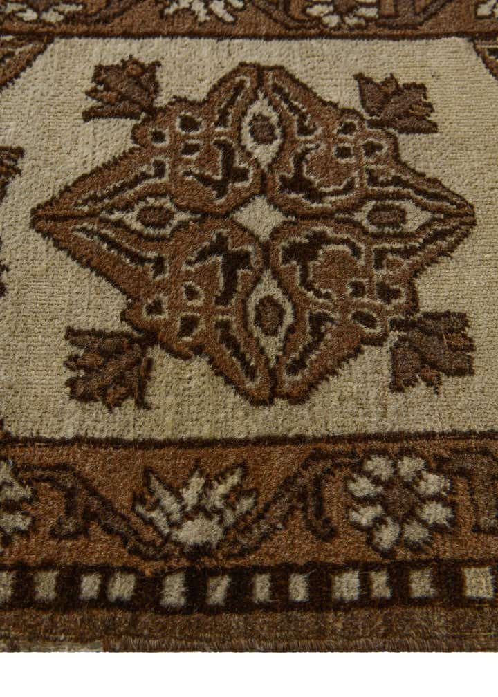 1' 6 x 2' 4 Hand Knotted Ferdos Persian Wool Rug