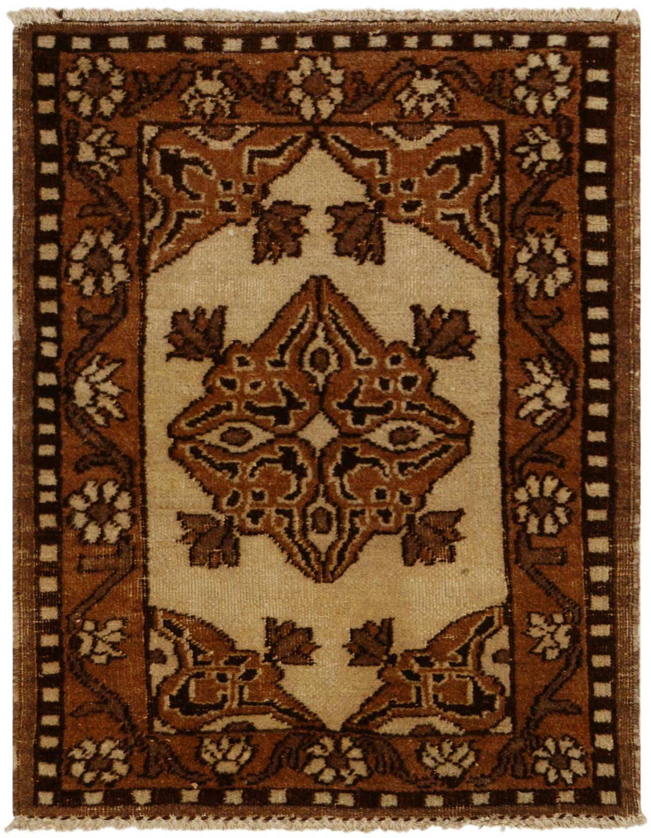 1' 6 x 2' 4 Hand Knotted Ferdos Persian Wool Rug
